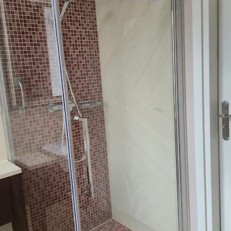 White Glove Dyplomat דירה